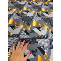 Плащівка маратон принт "Трикутники на сірому"