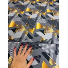 Плащівка маратон принт "Трикутники на сірому"